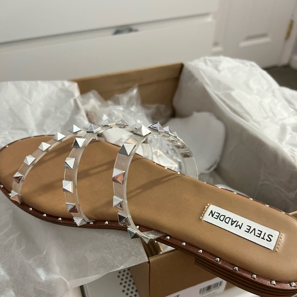 Steve Madden sandals